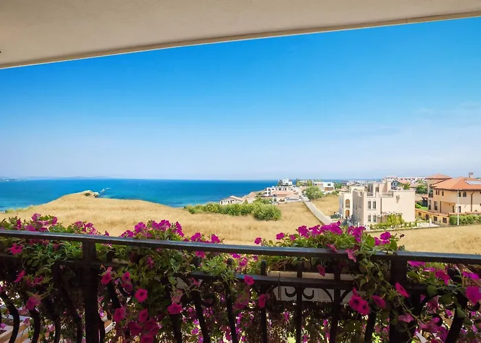 Coral Luxury Βίλα Lozenets