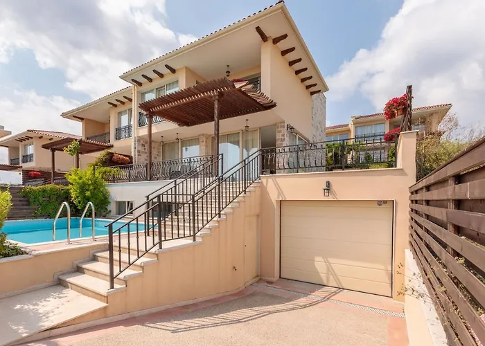 Βίλα Coral Luxury *