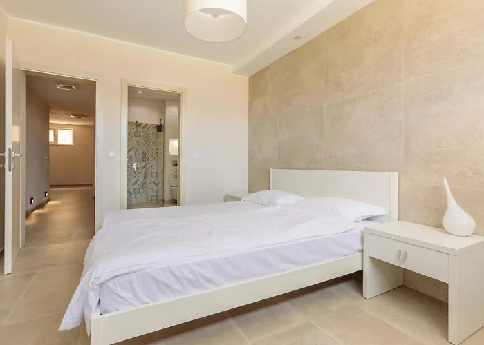 Coral Luxury Βίλα Lozenets