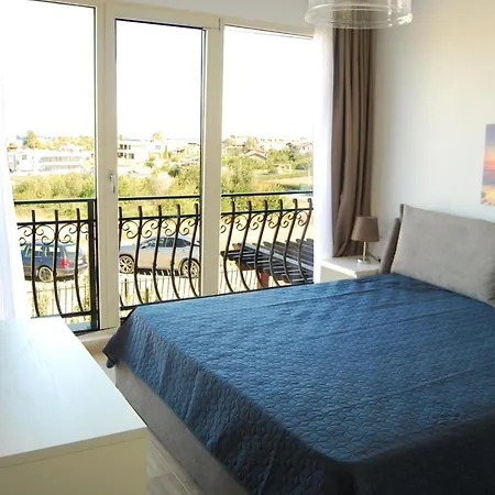 Coral Luxury Villa Lozenets