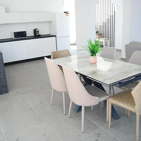 Coral Luxury Villa Lozenec