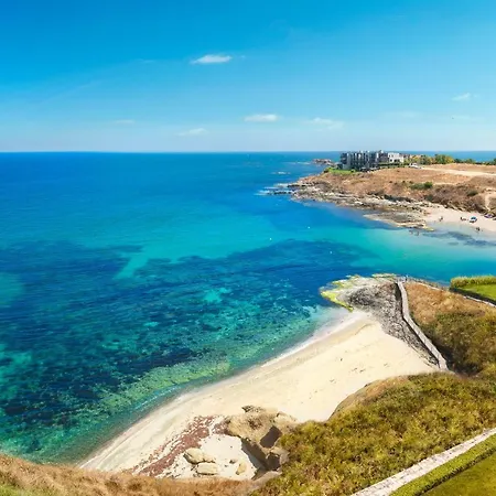 Coral Luxury Villa *