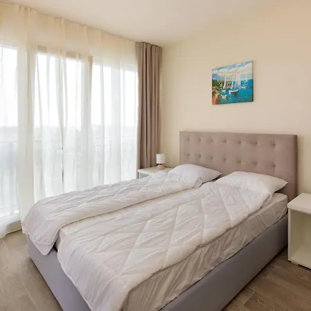 Coral Luxury * Lozenec
